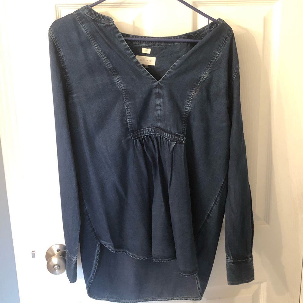 Loft women’s denim top